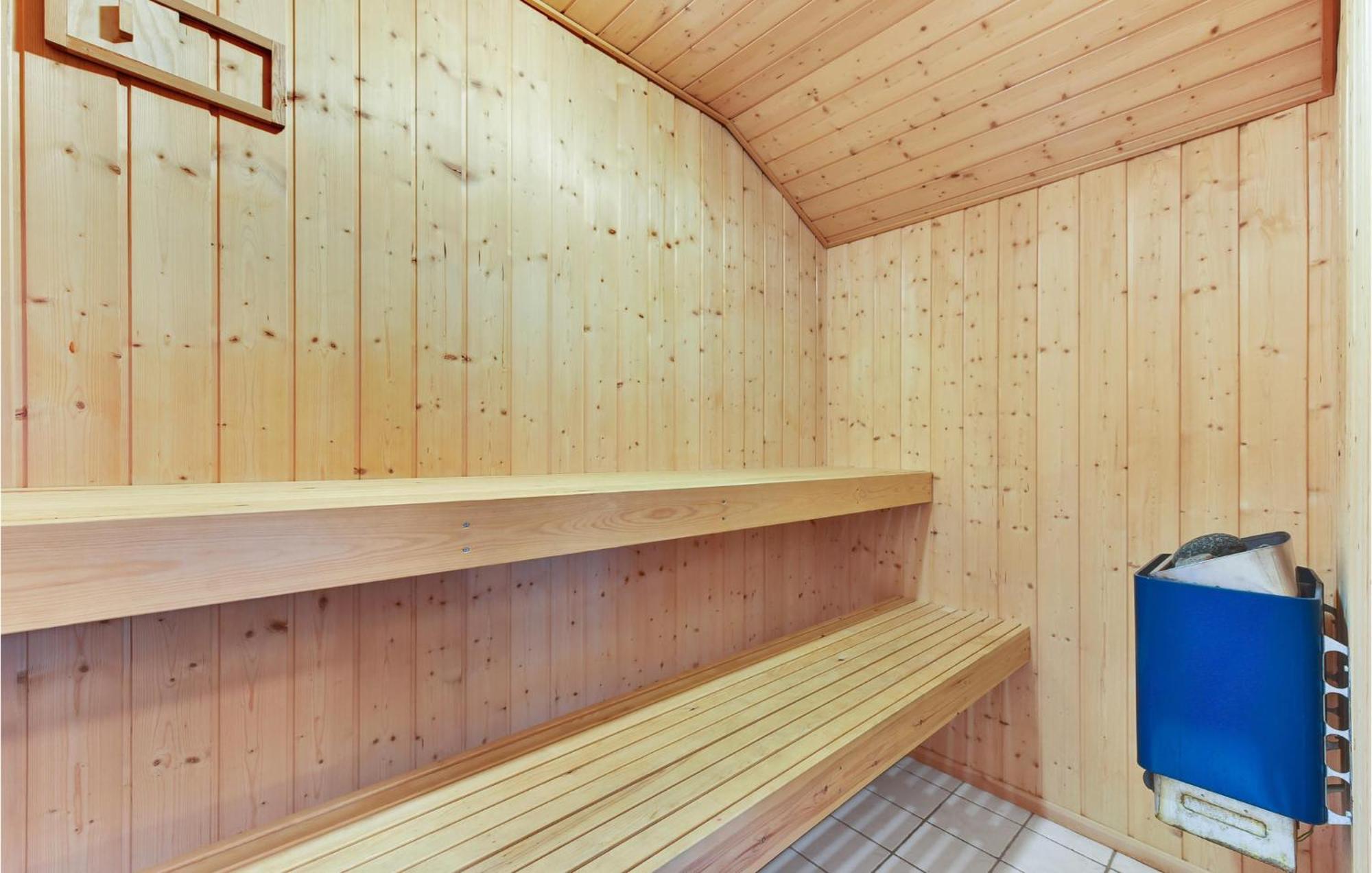 Beautiful Home In Nordborg With Wifi Екстер'єр фото