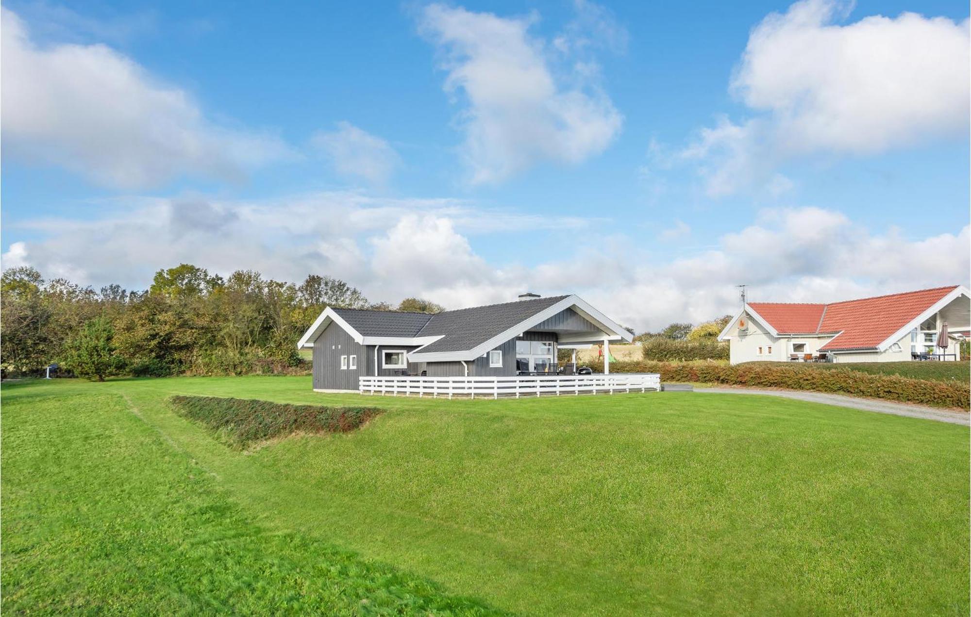 Beautiful Home In Nordborg With Wifi Екстер'єр фото